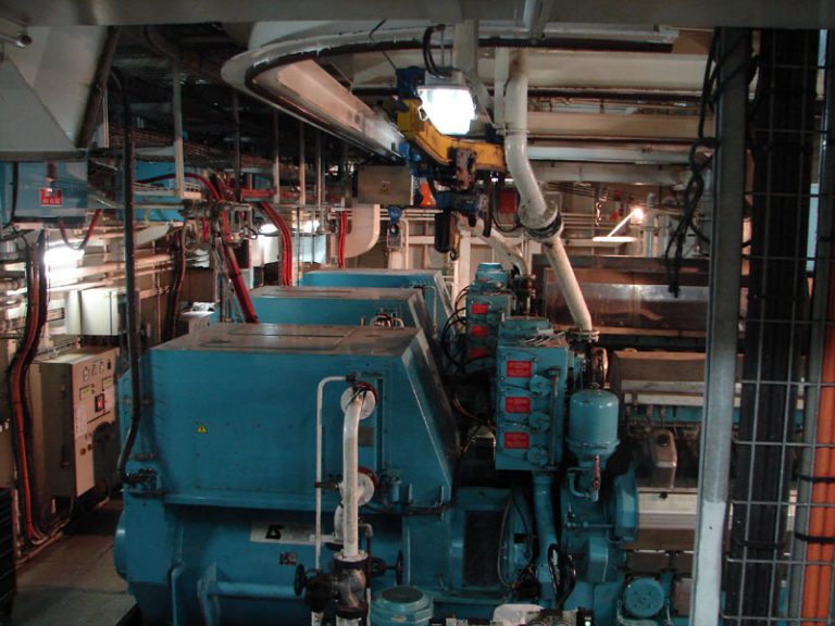 How To Pick A Marine Generator for Your Boat Boating Articles Your